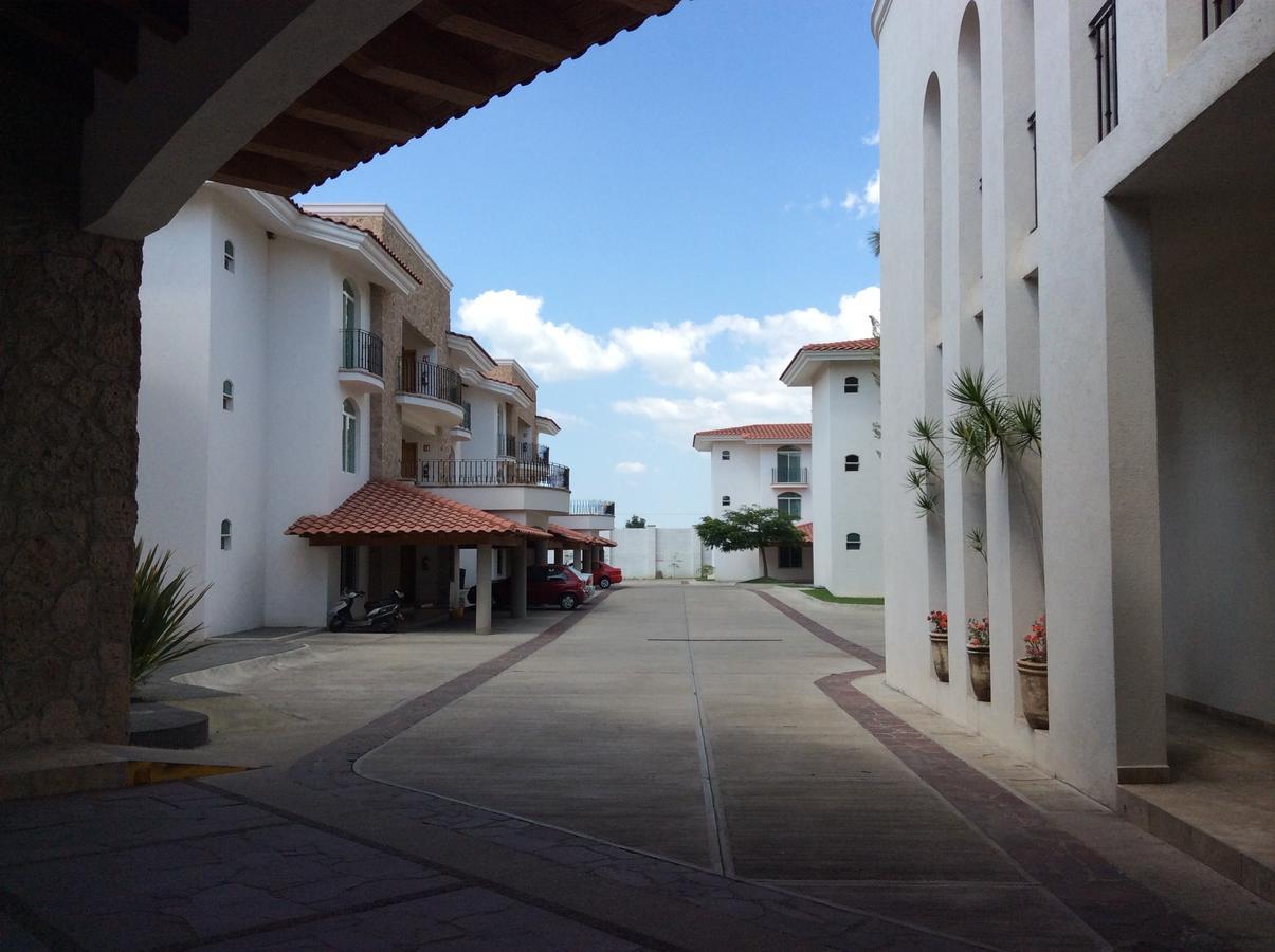 Hotel Fuerte Real シウダード・グスマン エクステリア 写真